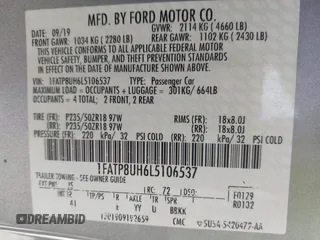 2020 Ford Mustang EcoBoost z VIN 1FATP8UH6L5106537, wystawiony jako IAAI lot #42518474 z przebiegiem 86 971 mil mil oraz . Historia ofert i sprzedaży dostępna na DreamBid. Obrazek 9.