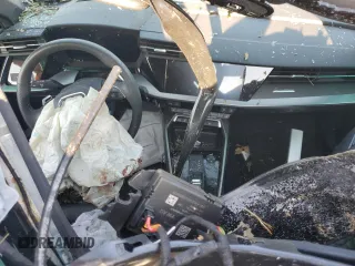 2023 Audi RS 3 z VIN WUAG4DGY2PA910701, wystawiony jako Copart lot #70500134 z przebiegiem Nie podano mil oraz Szkody całkowita. Historia ofert i sprzedaży dostępna na DreamBid. Obrazek 8.