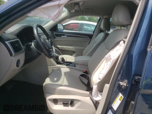 2018 Volkswagen Atlas SE with VIN 1V2LR2CA9JC587607, listed as a Copart auction lot 54824925 with 89,318 mi miles and Salvage title. Bid and sale history available at DreamBid. Image 7.