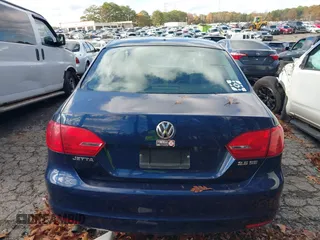 2013 Volkswagen Jetta Sedan SE with VIN 3VWDP7AJ8DM395980, listed as a IAAI auction lot 41013666 with 142,537 mi miles. Bid and sale history available at carsss.com. Image 16.