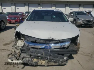 2010 Ford Fusion SE z VIN 3FAHP0HA6AR421918, wystawiony jako Copart lot #46276355 z przebiegiem 129 408 mil mil oraz Szkoda całkowita • Salvage title. Historia ofert i sprzedaży dostępna na DreamBid. Obrazek 5.