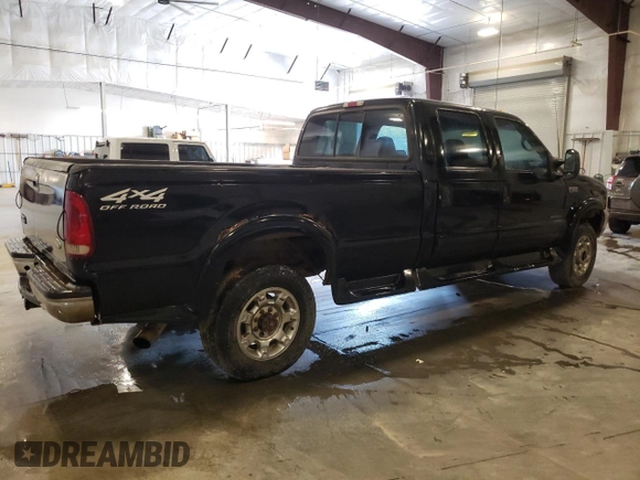 2002 Ford F-350 XL with VIN 1FTSW31F92EC17984, listed as a Copart auction lot 55821575 with 346,645 mi miles and Salvage title. Bid and sale history available at DreamBid. Image 3.