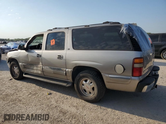 2001 GMC Yukon XL SLT with VIN 3GKEC16T51G224936, listed as a Copart auction lot 65382124 with 243,516 mi miles and Salvage Title. Bid and sale history available at carsss.com. Image 2.