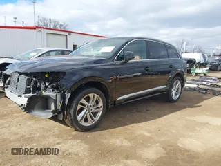 2020 Audi Q7 Premium with VIN WA1AXAF74LD011455, listed as a IAAI auction lot 41674599 with 37,561 mi miles. Bid and sale history available at carsss.com. Image 2.