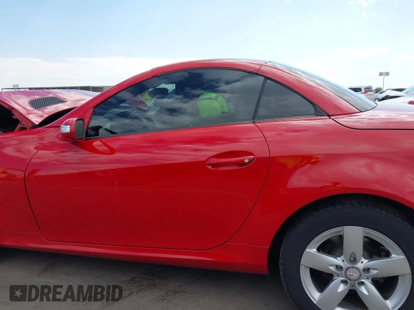 2008 Mercedes-Benz SLK 280 z VIN WDBWK54F58F176503, wystawiony jako IAAI lot #42215431 z przebiegiem 78 342 mil mil oraz . Historia ofert i sprzedaży dostępna na DreamBid. Obrazek 15.