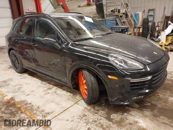 2016 Porsche Cayenne GTS z VIN WP1AD2A29GLA72438, wystawiony jako IAAI lot #41279805 z przebiegiem 29 769 mil mil oraz . Historia ofert i sprzedaży dostępna na DreamBid. Obrazek 1.