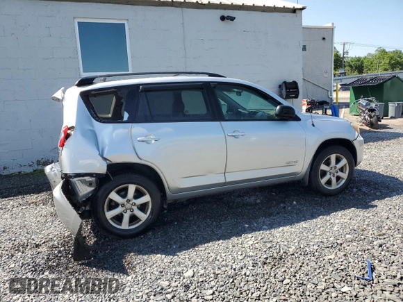 2008 Toyota RAV4 Limited with VIN JTMBK31V985051543, listed as a Copart auction lot 61755855 with 124,868 mi miles and Salvage title. Bid and sale history available at DreamBid. Image 3.