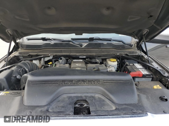 2020 Ram 2500 Laramie z VIN 3C6UR5FL1LG102159, wystawiony jako Copart lot #54927245 z przebiegiem 87 348 mil mil oraz Szkoda całkowita • Salvage title. Historia ofert i sprzedaży dostępna na DreamBid. Obrazek 11.