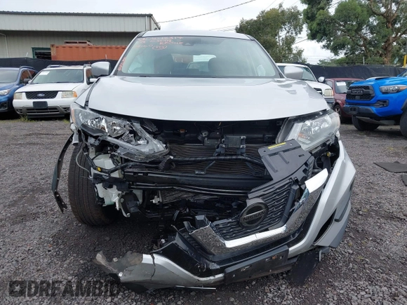 2020 Nissan Rogue SL with VIN 5N1AT2MV7LC741645, listed as a IAAI auction lot 41318317 with 58,049 mi miles. Bid and sale history available at carsss.com. Image 12.