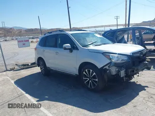 2017 Subaru Forester Touring с VIN JF2SJGWC5HH461080, выставлен на аукционе IAAI как лот 42722176 с пробегом 49 747 миль миль и . История ставок и продаж доступна на DreamBid. Изображение 1.