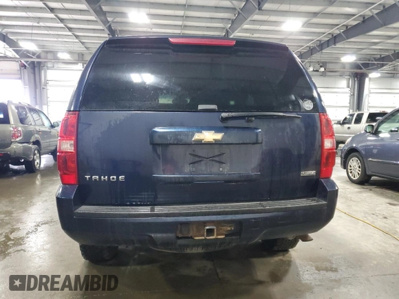 2009 Chevrolet Tahoe 2LT z VIN 1GNFK23039R275793, wystawiony jako Copart lot #58754955 z przebiegiem 234 801 mil mil oraz Czysty tytuł • Clean title. Historia ofert i sprzedaży dostępna na DreamBid. Obrazek 6.