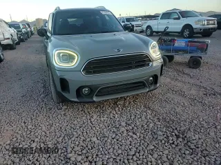 2021 MINI Countryman Oxford Edition with VIN WMZ23BR04M3M78201, listed as a Copart auction lot 87664925 with 42,151 mi miles and Salvage Title. Bid and sale history available at carsss.com. Image 11.