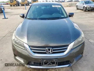 2013 Honda Accord LX z VIN 1HGCR2F39DA142218, wystawiony jako Copart lot #55621635 z przebiegiem 109 215 mil mil oraz Szkoda całkowita • Salvage title. Historia ofert i sprzedaży dostępna na DreamBid. Obrazek 5.