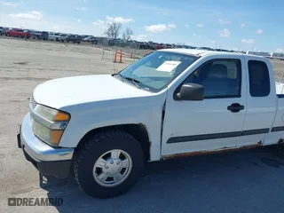 2006 Chevrolet Colorado LT w/1LT with VIN 1GCCS196968176415, listed as a IAAI auction lot 41901680 with 205,122 mi miles. Bid and sale history available at carsss.com. Image 6.