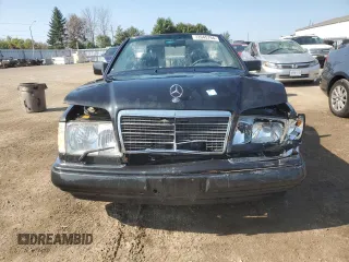 1995 Mercedes-Benz E Class with VIN WDBEA66E5SC224969, listed as a Copart auction lot 72045794 with 116,968 mi miles and Salvage Title. Bid and sale history available at carsss.com. Image 5.