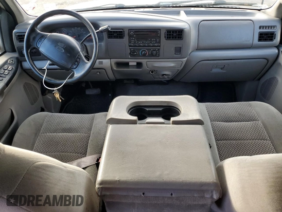 2001 Ford F-350 XL with VIN 1FTWW32F81ED76171, listed as a Copart auction lot 85030524 with 294,338 mi miles and Salvage title. Bid and sale history available at DreamBid. Image 8.