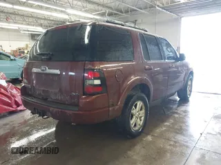 2010 Ford Explorer z VIN 1FMEU7D89AUB13941, wystawiony jako IAAI lot #41651307 z przebiegiem 201 322 mil mil oraz . Historia ofert i sprzedaży dostępna na DreamBid. Obrazek 4.