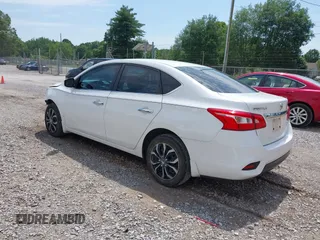 2017 Nissan Sentra S с VIN 3N1AB7AP7HY381773, выставлен на аукционе IAAI как лот 42247232 с пробегом 102 956 миль миль и . История ставок и продаж доступна на DreamBid. Изображение 3.