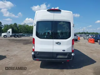 2019 Ford Transit с VIN 1FTYR3XM9KKA40085, выставлен на аукционе IAAI как лот 42704912 с пробегом 202 983 миль миль и . История ставок и продаж доступна на DreamBid. Изображение 16.