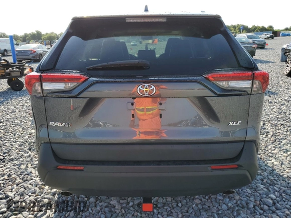 2021 Toyota RAV4 XLE Premium with VIN 2T3C1RFV1MC172493, listed as a Copart auction lot 61571255 with Not provided miles and Salvage title. Bid and sale history available at DreamBid. Image 6.