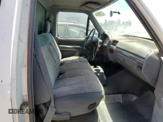 1992 Ford F-150 with VIN 1FTDF15Y7NLA93044, listed as a Copart auction lot 65185644 with 166,919 mi miles and Clean Title. Bid and sale history available at carsss.com. Image 10.