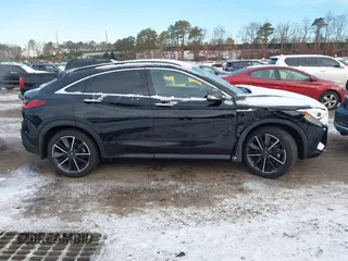 2023 Infiniti QX55 Essential z VIN 3PCAJ5KR1PF114918, wystawiony jako IAAI lot #41374722 z przebiegiem 13 775 mil mil oraz . Historia ofert i sprzedaży dostępna na DreamBid. Obrazek 13.