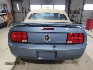 2005 Ford Mustang Deluxe with VIN 1ZVFT84N955258739, listed as a Copart auction lot 53480975 with 154,945 mi miles and Salvage Title. Bid and sale history available at carsss.com. Image 6.