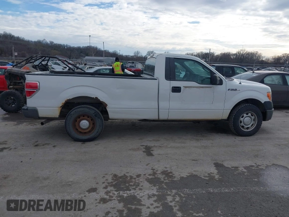 2013 Ford F-150 XL with VIN 1FTMF1CM2DKE62624, listed as a IAAI auction lot 41666254 with 255,051 mi miles and . Bid and sale history available at carsss.com. Image 13.
