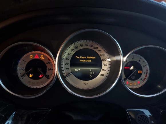 2016 Mercedes-Benz CLS 400 с VIN WDDLJ6HB4GA169595, выставлен на аукционе Copart как лот 87883115 с пробегом Не указан миль и Списание • Salvage title. История ставок и продаж доступна на DreamBid. Изображение 9.