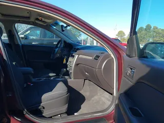 2011 Ford Fusion SE with VIN 3FAHP0HA2BR277480, listed as a IAAI auction lot 41357377 with 144,561 mi miles. Bid and sale history available at carsss.com. Image 5.