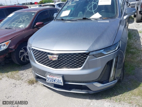 2020 Cadillac XT6 FWD Premium Luxury with VIN 1GYKPCRSXLZ105231, listed as a IAAI auction lot 41735556 with 70,319 mi miles. Bid and sale history available at carsss.com. Image 13.