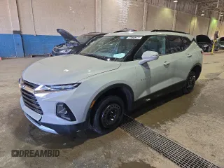 2021 Chevrolet Blazer LT z VIN 3GNKBCR44MS503563, wystawiony jako Copart lot #44771355 z przebiegiem 68 642 mil mil oraz Czysty tytuł • Clean title. Historia ofert i sprzedaży dostępna na DreamBid. Obrazek 1.