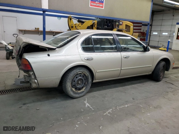 1996 Nissan Maxima GXE with VIN JN1CA21D8TT166487, listed as a Copart auction lot 44224685 with 201,190 mi miles and Salvage Title. Bid and sale history available at carsss.com. Image 3.