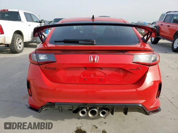 2025 Honda Civic Type R z VIN JHMFL5G40SX001231, wystawiony jako Copart lot #57126305 z przebiegiem 5731 mil mil oraz Szkody całkowita. Historia ofert i sprzedaży dostępna na DreamBid. Obrazek 6.