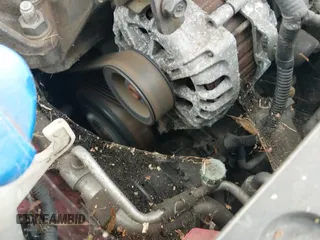 2014 Hyundai Accent GS z VIN KMHCT5AE6EU197103, wystawiony jako IAAI lot #43437378 z przebiegiem 181 046 mil mil oraz . Historia ofert i sprzedaży dostępna na DreamBid. Obrazek 12.