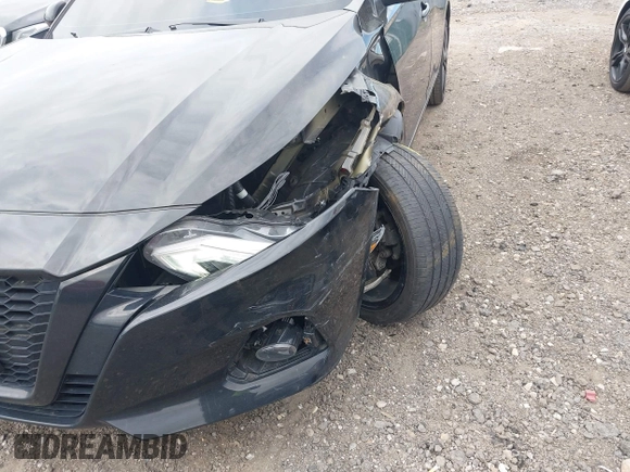2022 Nissan Altima SR z VIN 1N4BL4CV8NN382308, wystawiony jako IAAI lot #42147379 z przebiegiem 38 225 mil mil oraz . Historia ofert i sprzedaży dostępna na DreamBid. Obrazek 17.