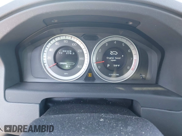 2011 Volvo XC70 3.2L with VIN YV4952BZXB1114680, listed as a IAAI auction lot 41883725 with 88,328 mi miles and . Bid and sale history available at DreamBid. Image 7.