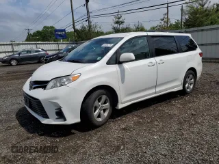 2020 Toyota Sienna LE Auto Access Seat с VIN 5TDKZ3DC9LS023220, выставлен на аукционе Copart как лот 55889275 с пробегом 76 649 миль миль и Списание • Salvage title. История ставок и продаж доступна на DreamBid. Изображение 1.