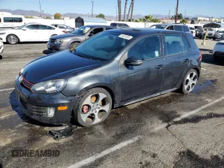 2012 Volkswagen GTI w/Conv & Sunroof PZEV с VIN WVWHD7AJ2CW328772, выставлен на аукционе Copart как лот 81424184 с пробегом 136 589 миль миль и Чистый • Clean title. История ставок и продаж доступна на DreamBid. Изображение 1.