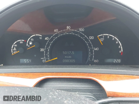 2002 Mercedes-Benz S-Class 4.3L with VIN WDBNG70JX2A298541, listed as a IAAI auction lot 41757586 with 98,305 mi miles. Bid and sale history available at carsss.com. Image 7.