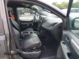 2016 Dodge Grand Caravan R/T with VIN 2C4RDGEG5GR352324, listed as a IAAI auction lot 42104176 with 179,460 mi miles and . Bid and sale history available at DreamBid. Image 5.