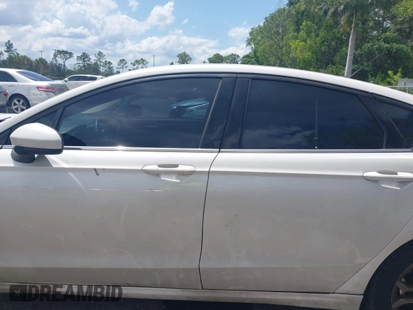 2017 Ford Fusion SE с VIN 3FA6P0H78HR402860, выставлен на аукционе IAAI как лот 42001447 с пробегом 183 596 миль миль и . История ставок и продаж доступна на DreamBid. Изображение 14.