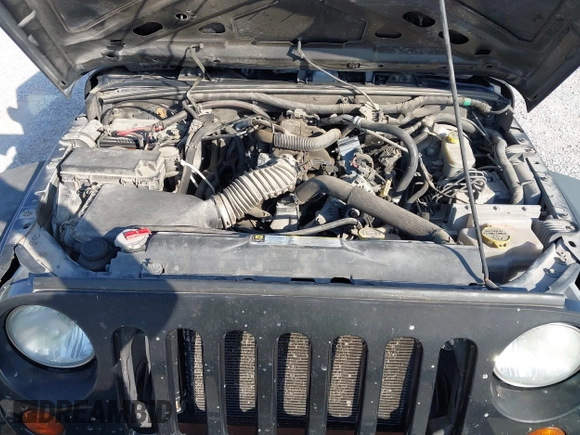 2008 Jeep Wrangler X with VIN 1J4FA24118L646979, listed as a IAAI auction lot 41981709 with 142,081 mi miles and . Bid and sale history available at DreamBid. Image 10.