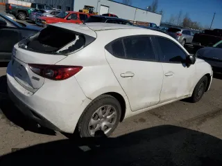 2014 Mazda 3 i Sport with VIN 3MZBM1K70EM103305, listed as a Copart auction lot 47401365 with 98,683 mi miles and Salvage Title. Bid and sale history available at DreamBid. Image 3.