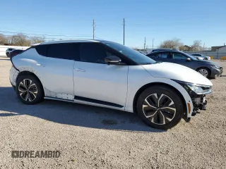 2023 Kia EV6 GT-Line with VIN KNDC44LA2P5097633, listed as a Copart auction lot 43500815 with 13,857 mi miles and Clean Title. Bid and sale history available at carsss.com. Image 4.