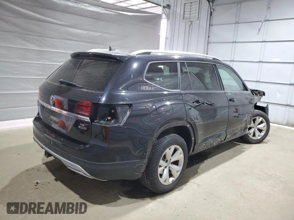 2018 Volkswagen Atlas SE z VIN 1V2LR2CA0JC507272, wystawiony jako Copart lot #53871775 z przebiegiem 108 197 mil mil oraz Szkoda całkowita • Salvage title. Historia ofert i sprzedaży dostępna na DreamBid. Obrazek 3.