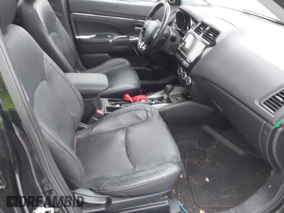 2018 Mitsubishi Outlander SEL with VIN JA4AR4AW9JZ026012, listed as a IAAI auction lot 41163120 with 127,166 mi miles and . Bid and sale history available at DreamBid. Image 5.