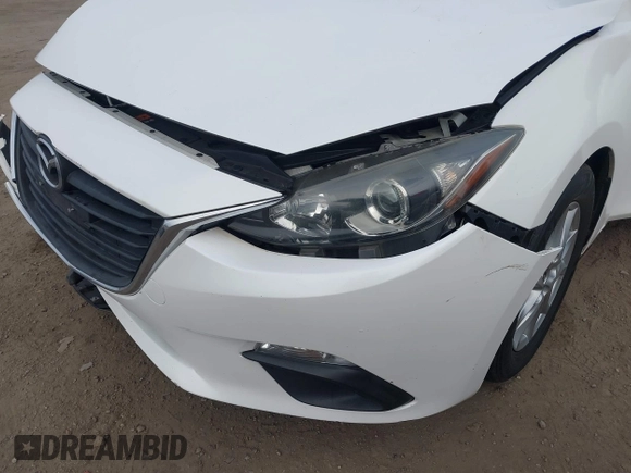 2014 Mazda Mazda3 i Touring with VIN JM1BM1L7XE1113628, listed as a IAAI auction lot 41218193 with 166,469 mi miles. Bid and sale history available at carsss.com. Image 18.