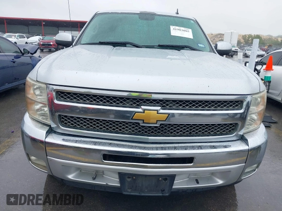 2013 Chevrolet Silverado 1500 LT with VIN 3GCPCSE06DG302775, listed as a IAAI auction lot 41903005 with 409,637 mi miles and . Bid and sale history available at DreamBid. Image 12.