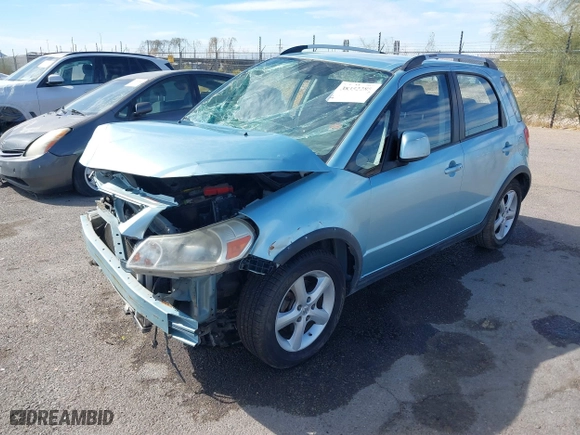 2009 Suzuki SX4 Man Touring Pkg AWD with VIN JS2YB417795101851, listed as a IAAI auction lot 38352285 with 161,803 mi miles. Bid and sale history available at carsss.com. Image 18.